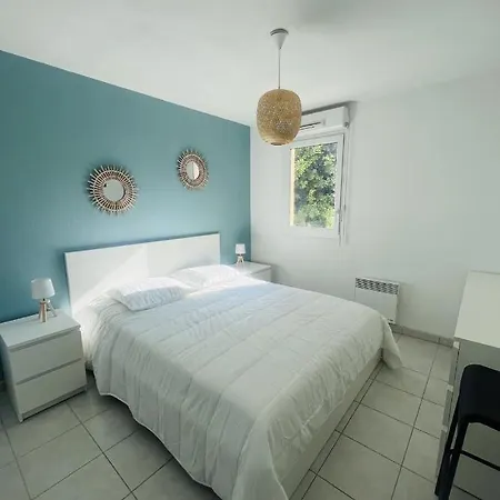 Apartment L'azureenne - 2/4 Pers Cosy, Spacieux Avec Piscine La Seyne-sur-Mer